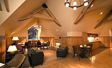 Hotel Pan Pacific Whistler Mountainside